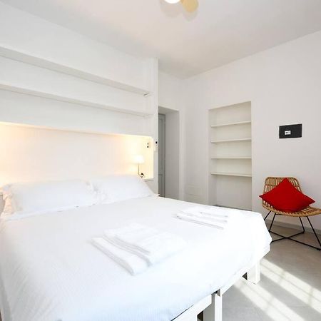Oleandro Apartment Directly On The Lake Гарняно Екстериор снимка